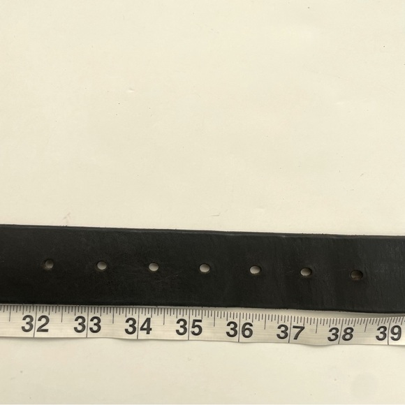 Black Leather Men’s Old Navy Belt - Picture 13 of 13
